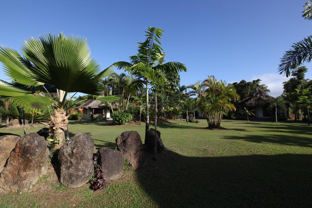 Uprising Beach Resort Pacific Harbour Exterior foto